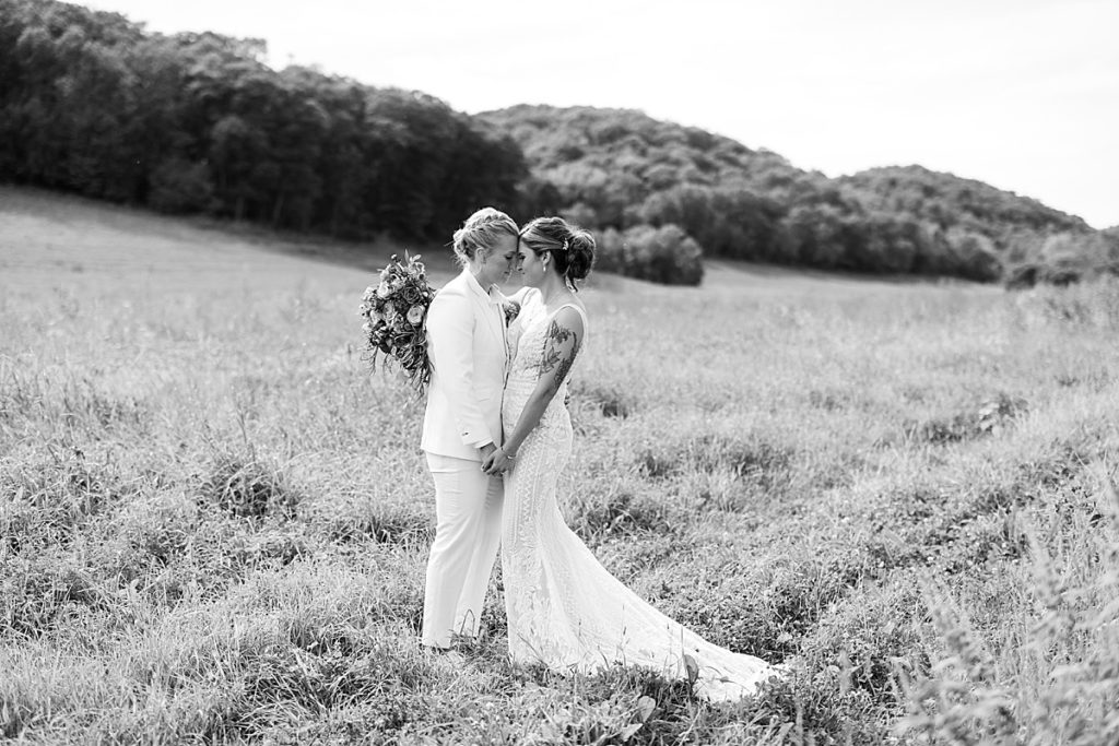 Hidden Meadow and Barn wedding photos